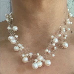 Necklace pearl